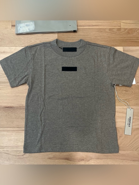 Fear of God Tops - NEW women’s essentials t shirt